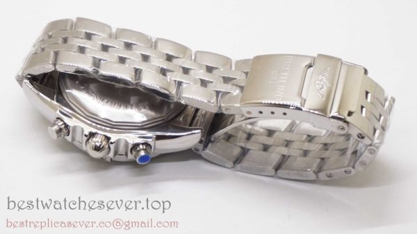 Breitling Skyland Avenger Working Chronograph S/S BGG239